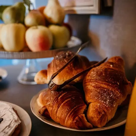 Bed & Breakfast La Castellina *